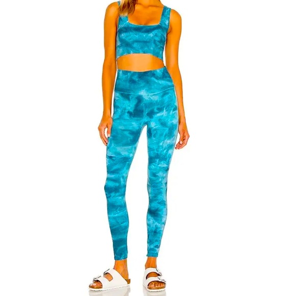 Free People! FP Movement Good Karma Tie Dye Leggings in Blue Peacock NWT! - Picture 2 of 11